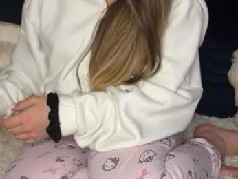 naughtysecretsde webcam chaturbate model stream image