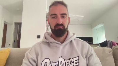 v1c70r1985 webcam model stream image