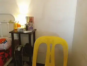 JustineBIGCUM webcam model stream image