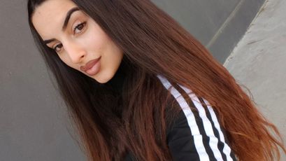 VallerieJones webcam model stream image