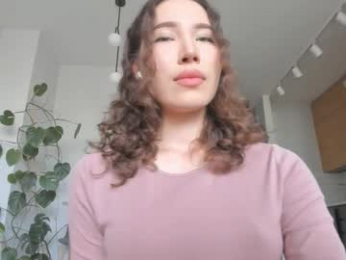 yours_meyy webcam model stream image