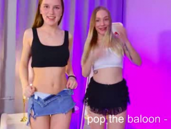 olli_cross webcam model stream image