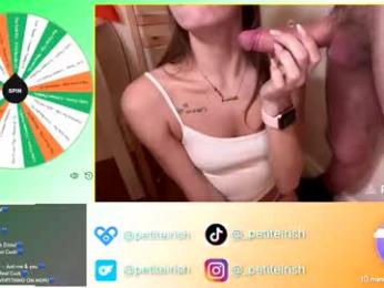 petiteirish_ webcam model stream image