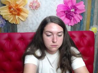 Prudence Crute webcam model stream image