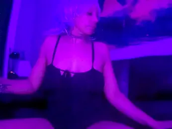 puddled_wonderland webcam model stream image