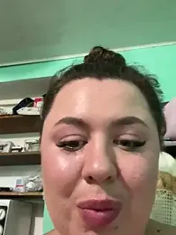 Sara_Slow webcam model stream image