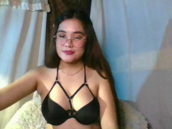 Lunaacheng webcam bongacams model stream image