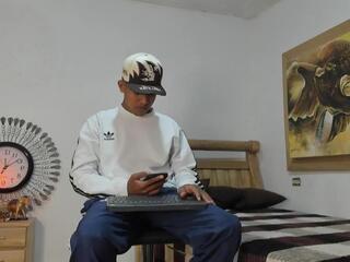 Omar Muller webcam model stream image
