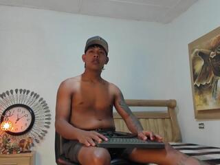Omar Muller webcam model stream image