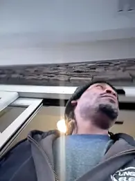 2HandsLong webcam model stream image