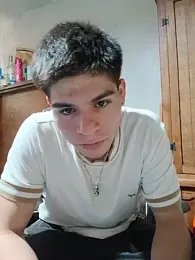 Oliver_LA webcam stripchat model stream image