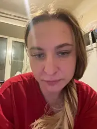 OlgaBuzzz webcam model stream image