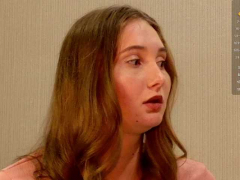 PeachGirl webcam model stream image