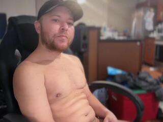 Aaron Skye webcam model stream image