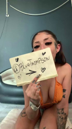 Mhollyusd webcam model stream image