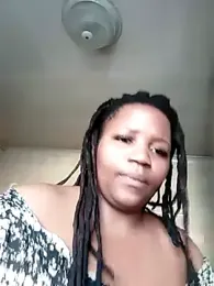 ThaBundaa webcam model stream image