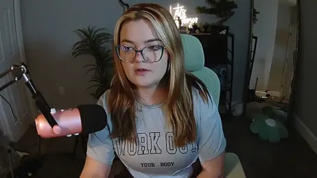 Brivana webcam model stream image