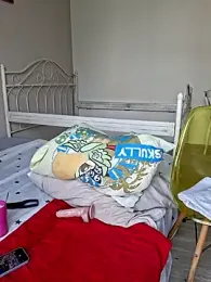 Kamdollie webcam model stream image