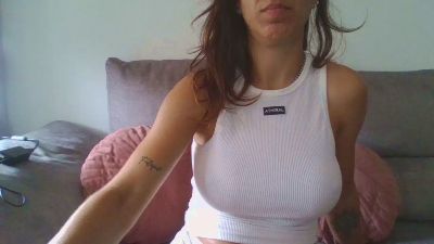 Agustinalatina webcam model stream image