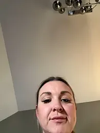 Bella-Tight webcam model stream image