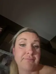 Bella-Tight webcam model stream image