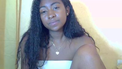 Karinah_7 webcam cam4 model stream image