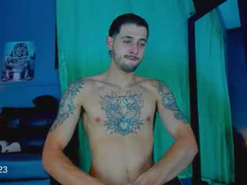 alejo_323__ webcam model stream image