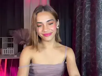 Lovelynikki03 webcam model stream image