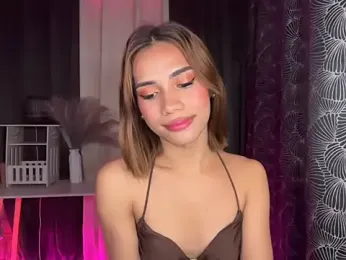 Lovelynikki03 webcam model stream image