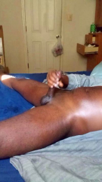 Prettymacho28 webcam model stream image