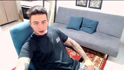 santii_ss webcam model stream image