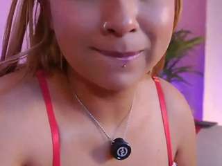 camillemilano webcam model stream image