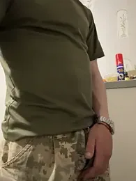 Lion21s webcam model stream image