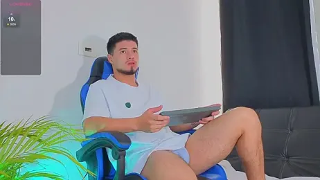 EdwardRoss_ webcam model stream image