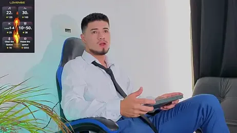 EdwardRoss_ webcam model stream image