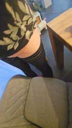 Alxa87 webcam model stream image