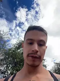 DOMINICKVEGAS77 webcam model stream image