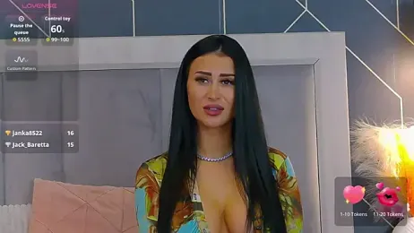 EmyLaveau webcam model stream image