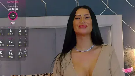 EmyLaveau webcam model stream image