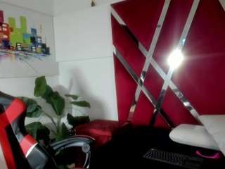 missclouud webcam camsoda model stream image