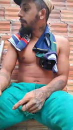 Alisonjuenendun webcam model stream image