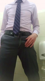 cass42 webcam model stream image