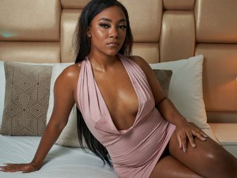 EmmaCourth webcam model stream image