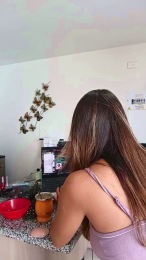 Tropicoqueta webcam model stream image