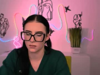 alia_skay webcam model stream image