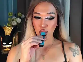 AleinaCroft webcam stripchat model stream image