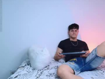 nayton_and_lex webcam model stream image