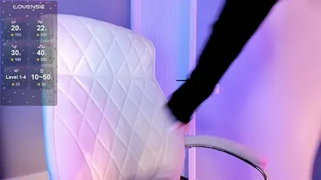 akura011 webcam model stream image