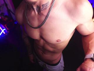 Matius Stewart webcam model stream image