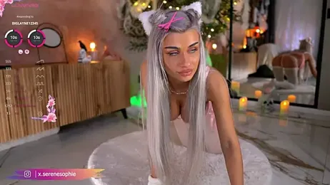 Serene_Sophiex webcam model stream image